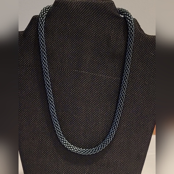Grey Necklace - Picture 7 of 10